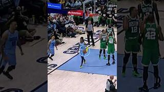 Ja Morant has a Spider Sense ????️????️