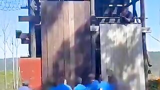 Never give up 32