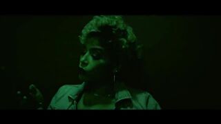 Yandel_ Feid - Яндель 150 (Видео Официальное)(720P_HD). 2