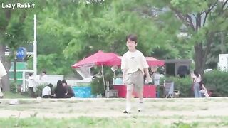 7_Year_Old_Kid_Picking_Up_Girls_Prank-2