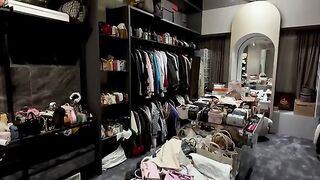 The Secret Home Tour of Kim Lim, Billionaire Heiress