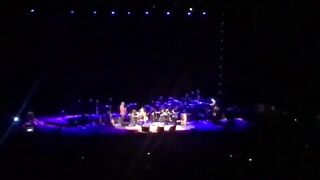 Paul_Simon_-_Bridge_over_troubled_water_Live_30_6_2018_@_globen(360p).
