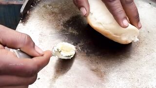 Bun Chole. Amritsar...#streetfood #streetfoodlover #reels #reelsinstagram #reelsvideo #reelitfeelit.
