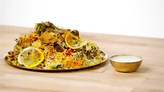 How_a_Pakistani_Chef_Makes_Traditional_Chicken_Biryani