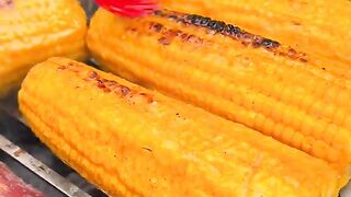 Satisfying food asmr