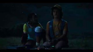 NEverEndInGstOrY__StRanGEr ThiNGs