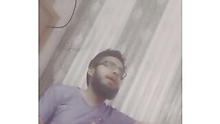 Karam mangta hn duwabmangta hn