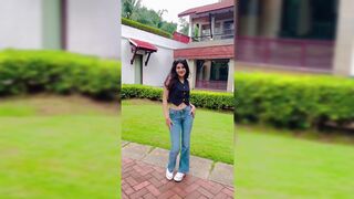 Indian Girl Swaksha Iyer Dance 5