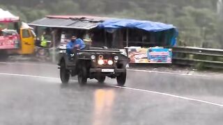 Munnar karala