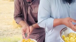 PANIPURI Mein Lohy K Keel Q Daly Akhir?
