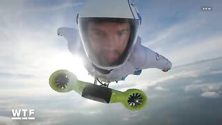 Watch world's first electric wingsuit flight 2