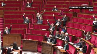 Le_Parlement_adopte_définitivement_une_proposition_de_loi_sur_la_fin_de_vie(18).