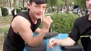 Arm Wrestling tutorial