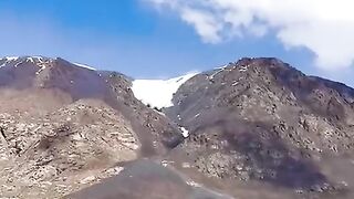 Caught_in_an_Avalanche_in_Kyrgyzstan__Everyone_Survived_____ViralHog(480p).