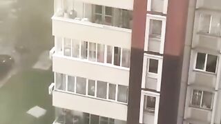 People jump out of the building over fire incident