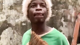 Quand une maman africaine t'envoie à la boutique????????????????????????????????