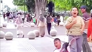 Farce public  à vous de rire