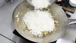 Restaurant Style Chicken Fried Rice, Quick,&Easy Chicken Fried rice Recipe ????????????