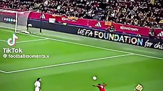 Football ❤️ 4