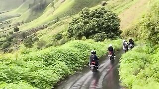 Perjalanan indah menuju bukit