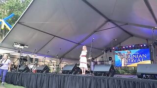 Ukrainian yodeler in America - Chime bells - Sofia Shkidchenko