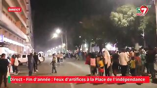 Direct_-_Fin_d_année__Feux_d_artifices_à_la_place_de_l_indépendance(360p).