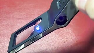 Magnification glass
