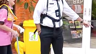 Momen Kocak Lapor Pak   Buanglah Sampah Pada Tempatnya