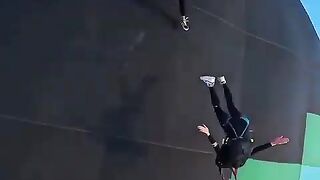 skydiving_#10millionviews(480p).