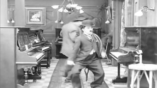 File name Charlie Chaplin- Piano Delivery- 1914 Ultra High Definition