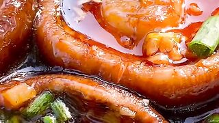 MUSHROOM WITH GARLIC SAUCE