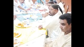 پارس آرگنائزنگ کمیٹی کے اجلاس کے دوران اراکین کی گفتگو