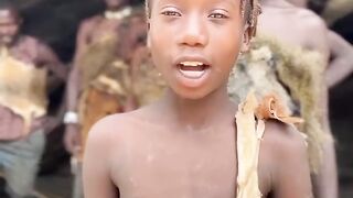 Tribus indigènes Hadzabe du Kenya