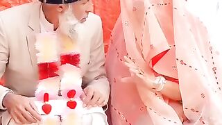 80_sal_ka_budha_or_20_sal_ki_lrki_part_2_#kahani_#betian_#islamicfestival_#emotional_#bayan(360p).