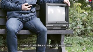 Why does it start working again when we bite the stone of the remote control _
