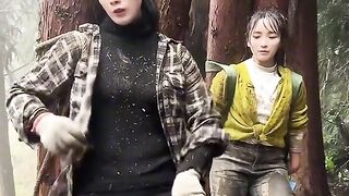 Girl Labor. Lift heavy burden