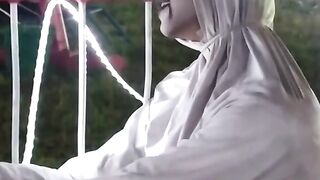 Pocong galau .....