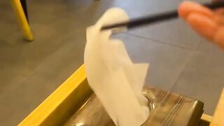 Fed the homie/ Накормил кореша