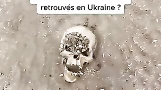 D-Day__les_hymnes_français_et_américains_retentissent_lors_de_la_cérémonie_franco-américaine(360p). 11