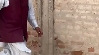 دنیا  میں سب سے قیمتی چیز انسانیت  ہے