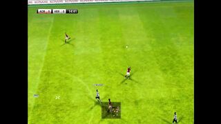 Ronaldinho  He scores a goal for AC Milan with a surprise shot ???? ! OMG ????