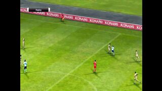 An amazing goal | Zlatan Ibrahimovic scores with a powerful shot