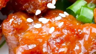 SWEET AND SOUR MEATBALLS
