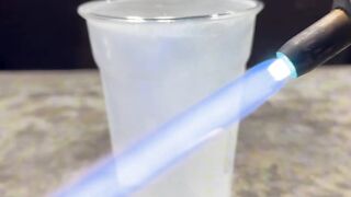 الجليد وقوة تحمله لدرجة الحرارة