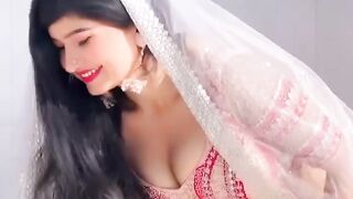Kab tak raho sab say chota aye koi muj say chota pink Lenga fashion bridal dress fashion