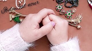 handmade jewelryتحت طلبكم احبائي عمل كولي بالمجدول المغربي الاصيل وبالوان ملكية.