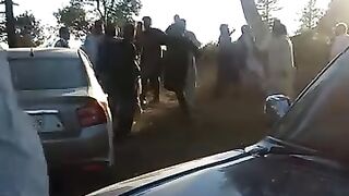 Video of lathi charge on people of Jammu Kashmir Joint Awami Action Committee