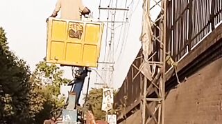 Labour life danger#febspot#viral