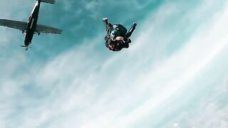 How to USE Emergency Parachute  PACK a Paratec Wingman with me