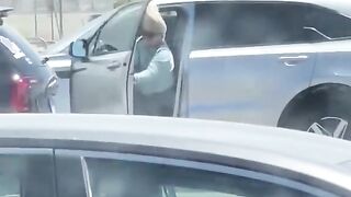 Subscribe for subscribe, can't close the car door, #Febspot #FebspotVideo #FebspotFunny #FebspotComedy #FebspotLaughs #FebspotViral #FebspotTrends